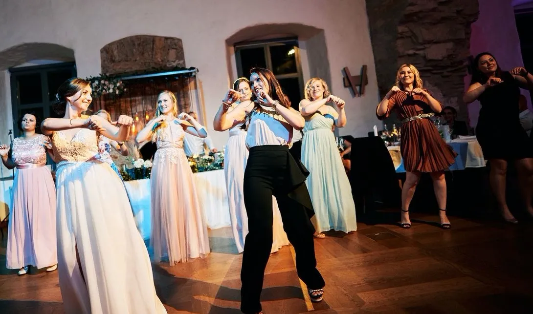 Galina – Lebensrednerin & Moderatorin – Hochzeitsveranstaltung